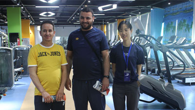 阿尔及利亚客户来中国采购室内健身房器材